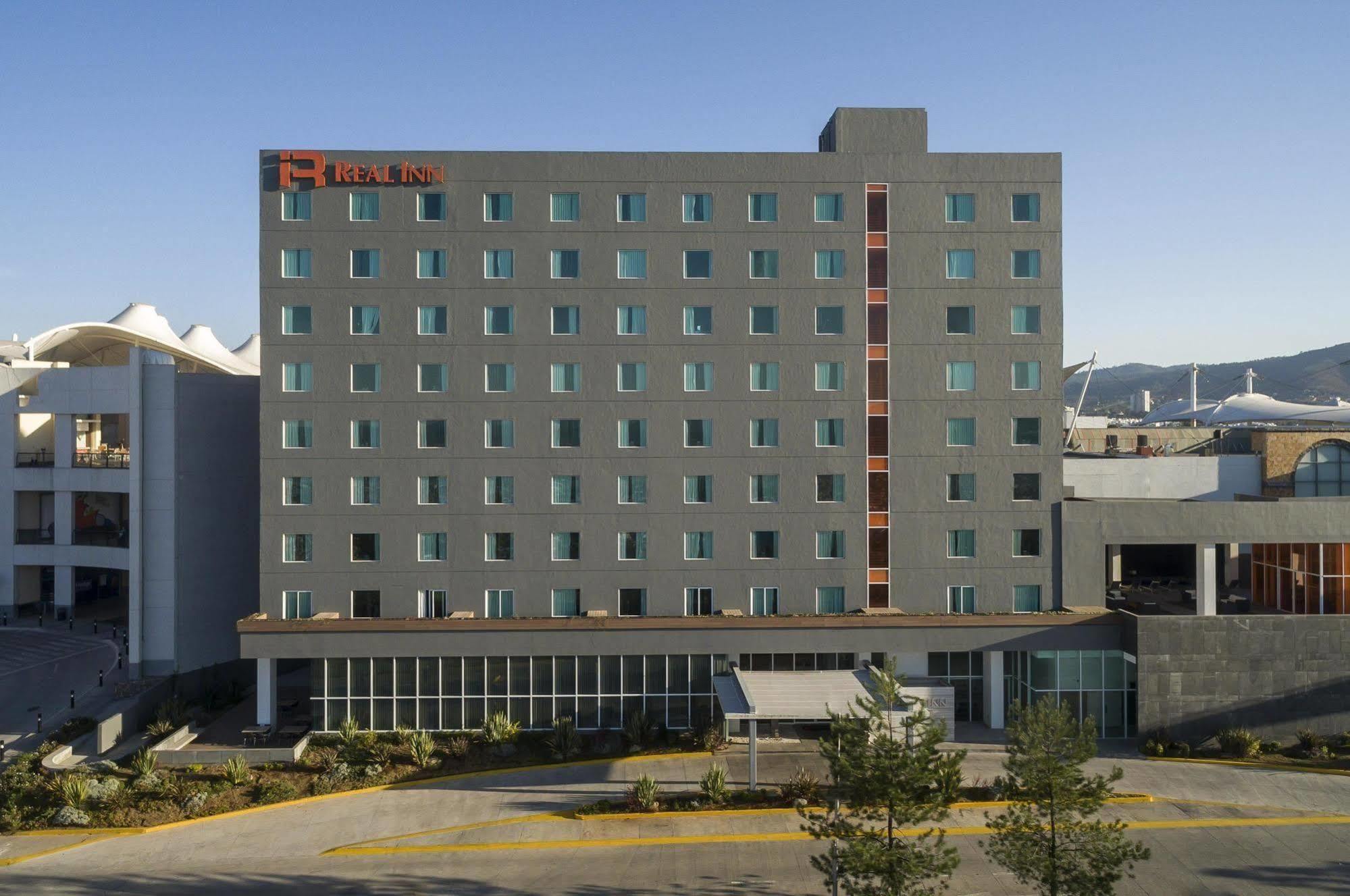 Fiesta Inn Morelia Altozano Exterior photo